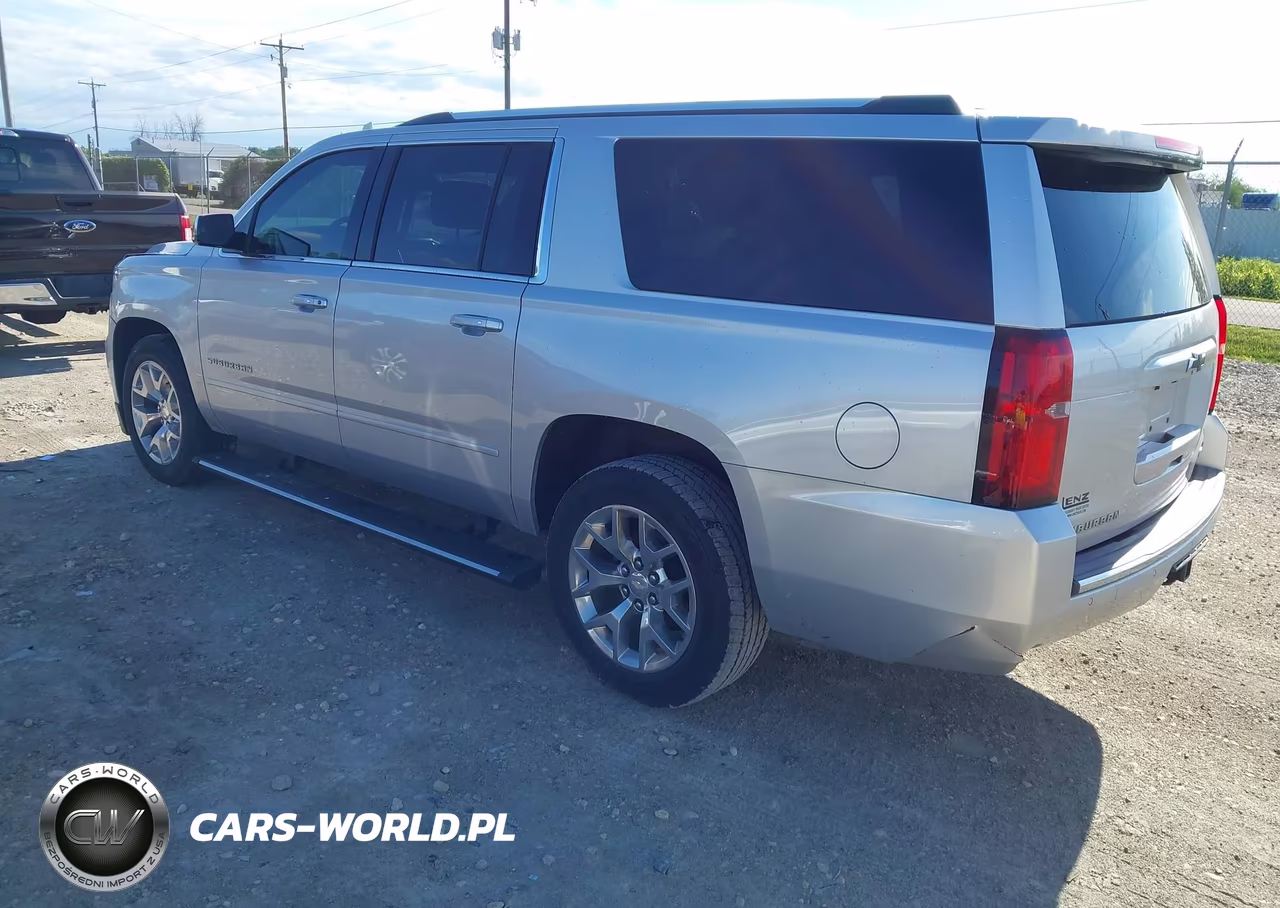 2017 Chevrolet Suburban Premier VIN:1GNSKJKC5HR311213 - 3
