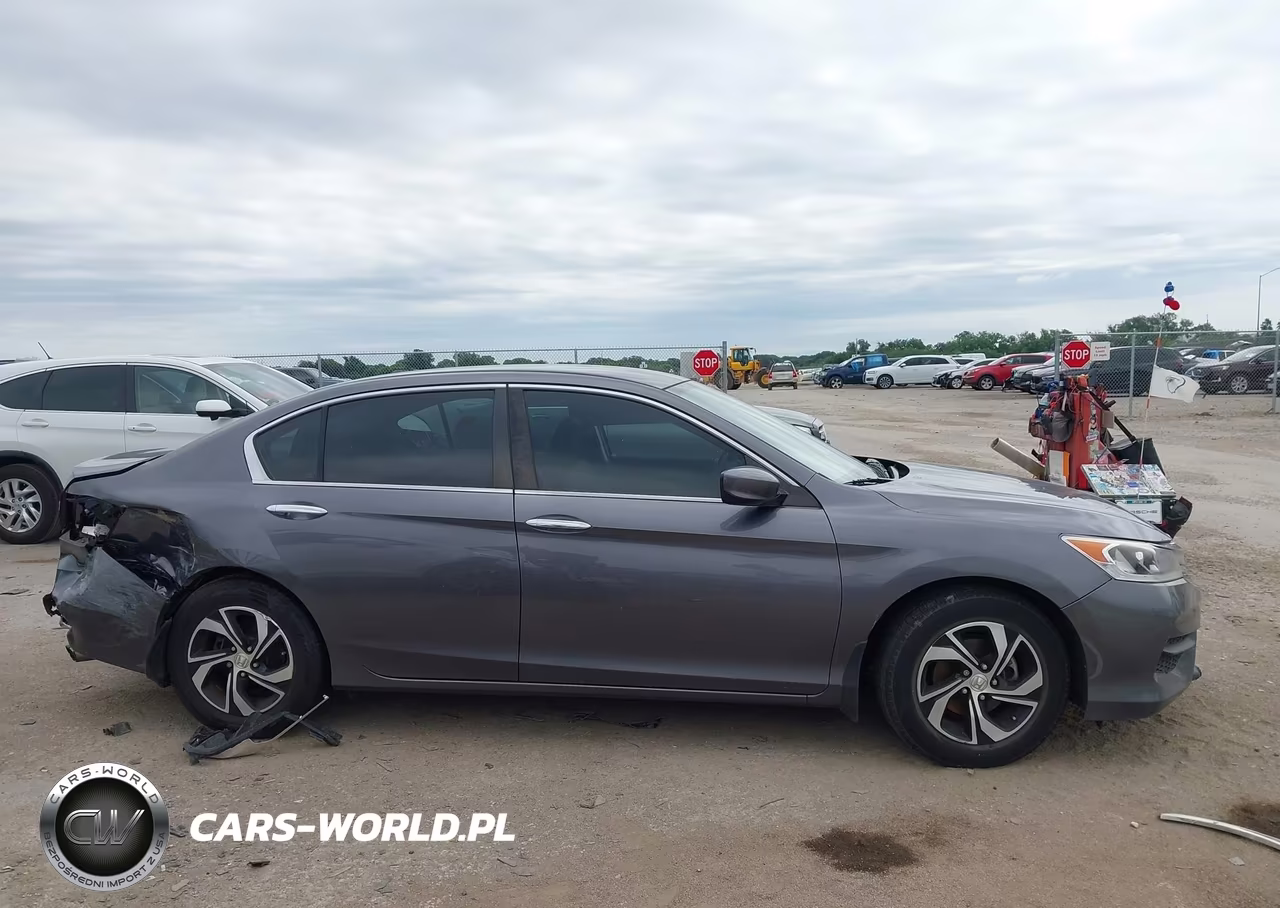 2017 Honda Accord Lx VIN:1HGCR2F36HA253637 - 13