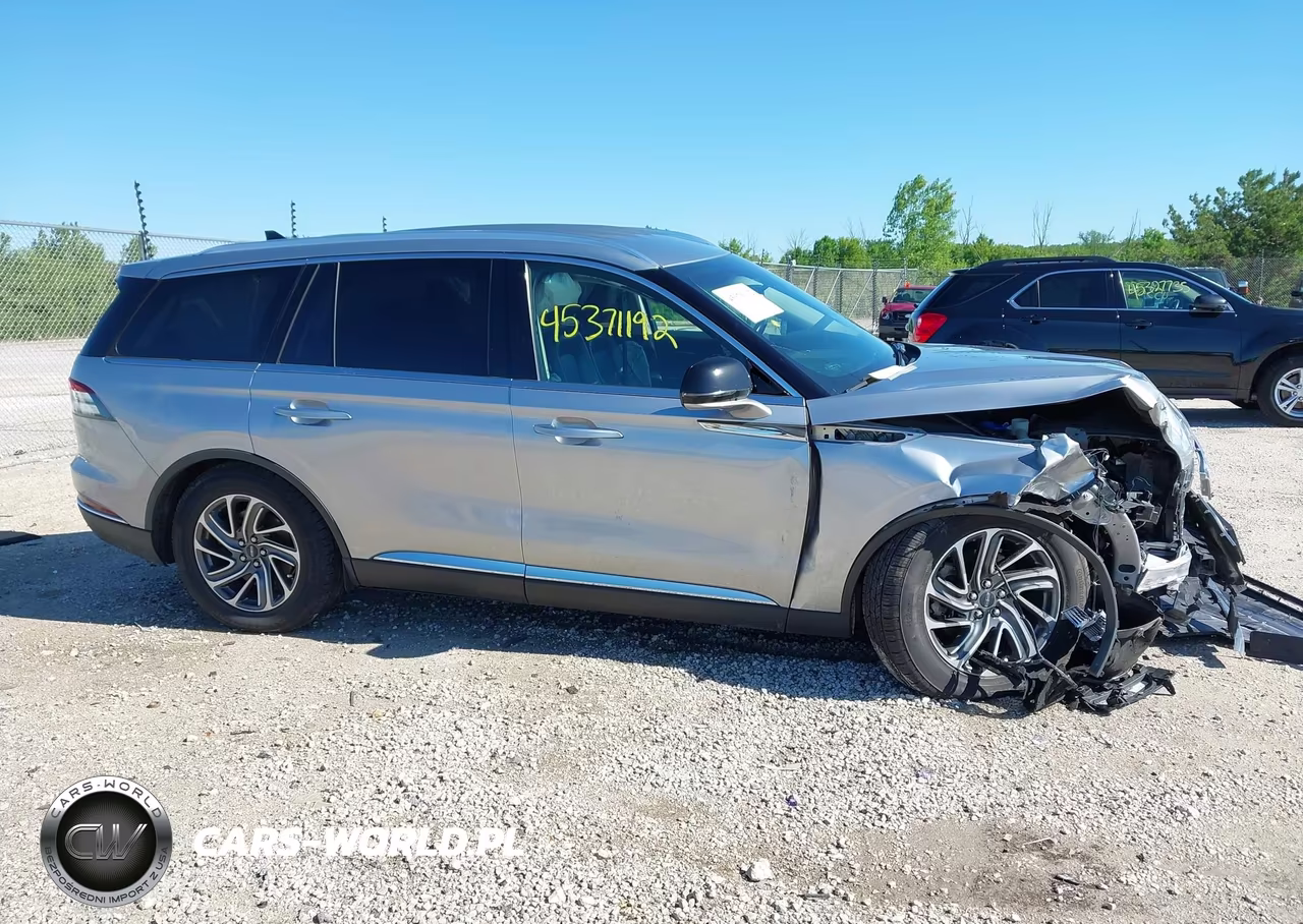 2022 Lincoln Aviator Standard VIN:5LM5J6XCXNGL05244 - 13