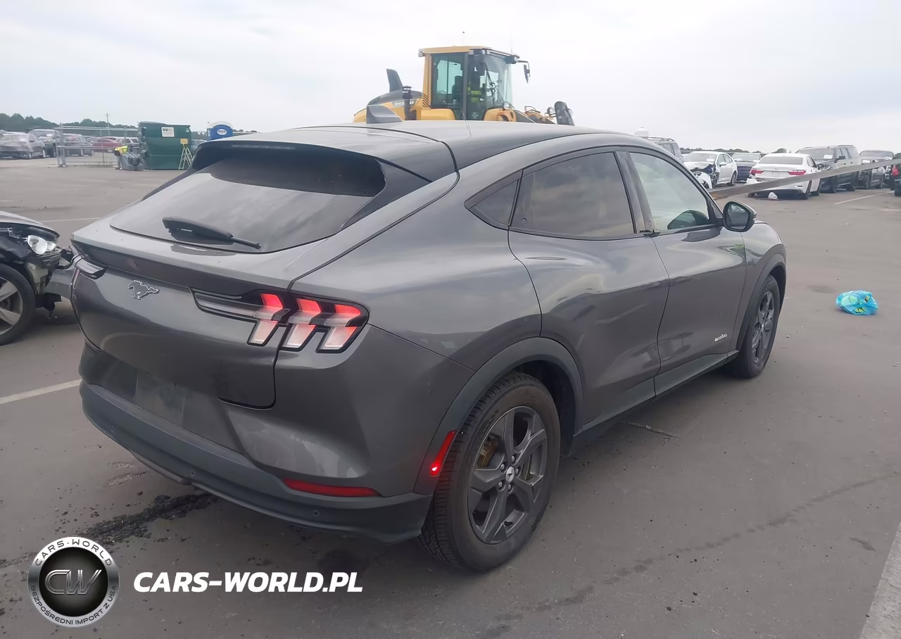 2021 Ford Mustang Mach-E Select VIN:3FMTK1SS1MMA27802 - 4