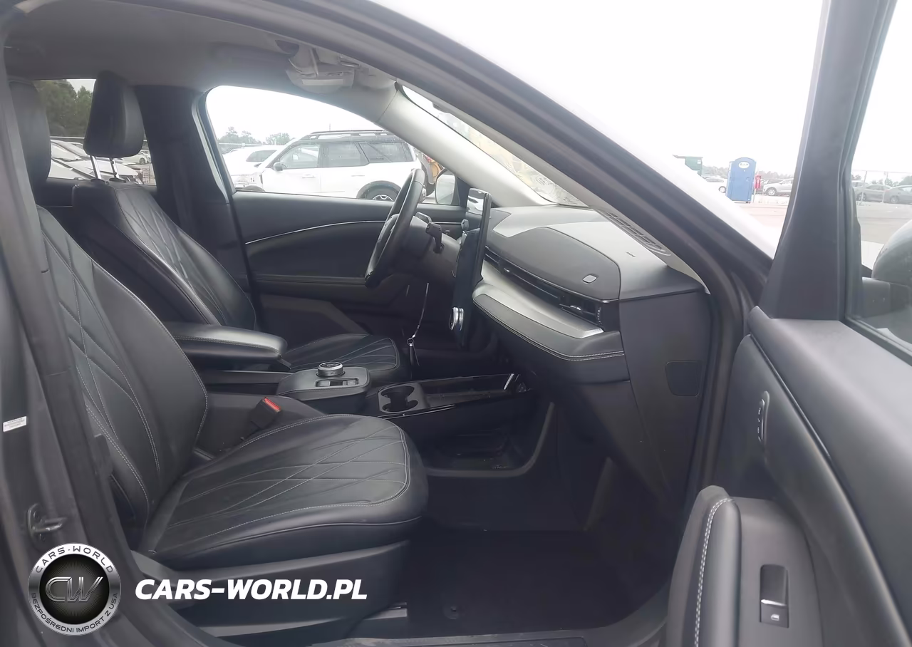 2021 Ford Mustang Mach-E Select VIN:3FMTK1SS1MMA27802 - 5