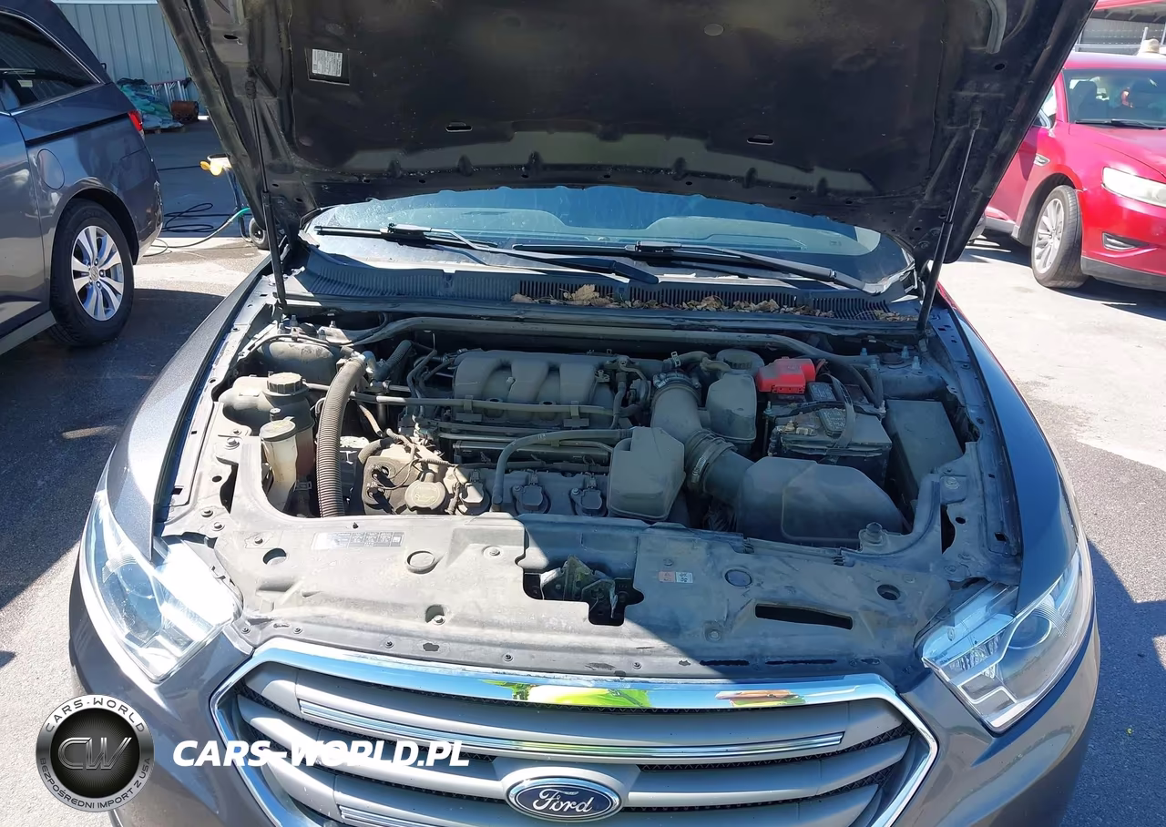 2018 Ford Taurus Sel VIN:1FAHP2E84JG103185 - 10