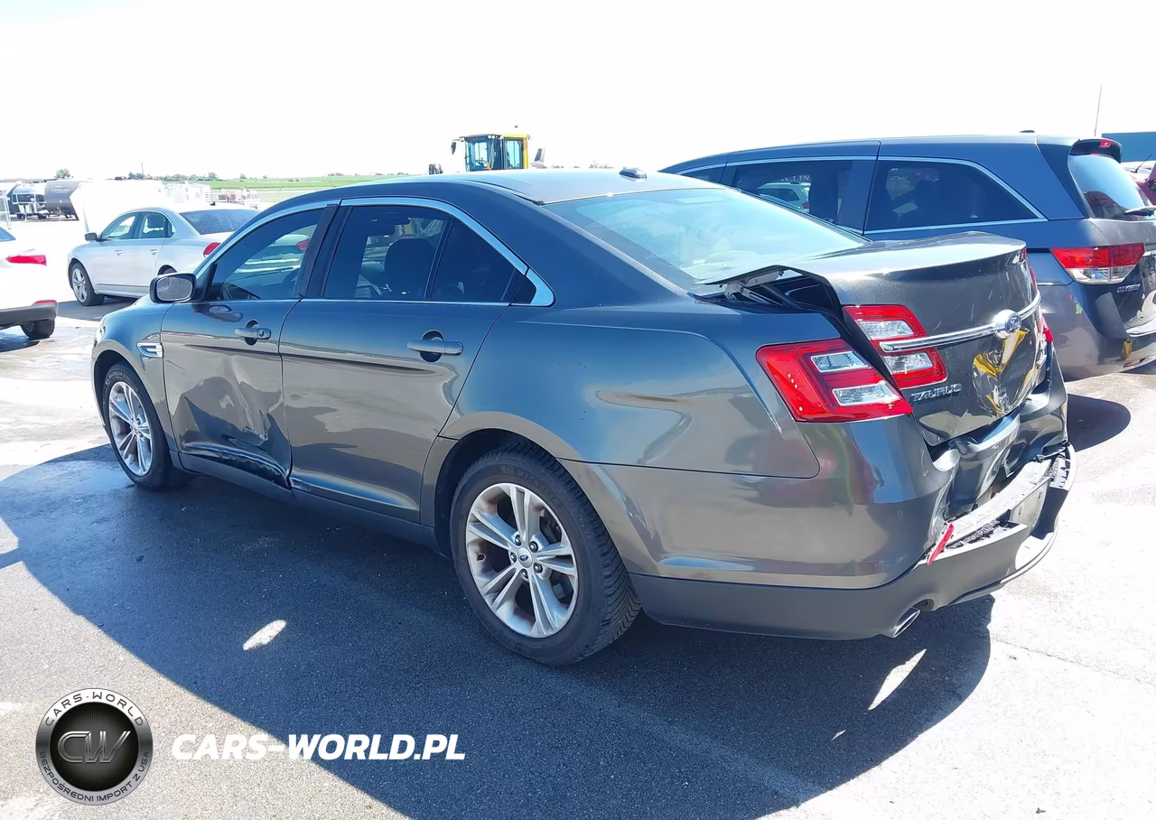 2018 Ford Taurus Sel VIN:1FAHP2E84JG103185 - 3