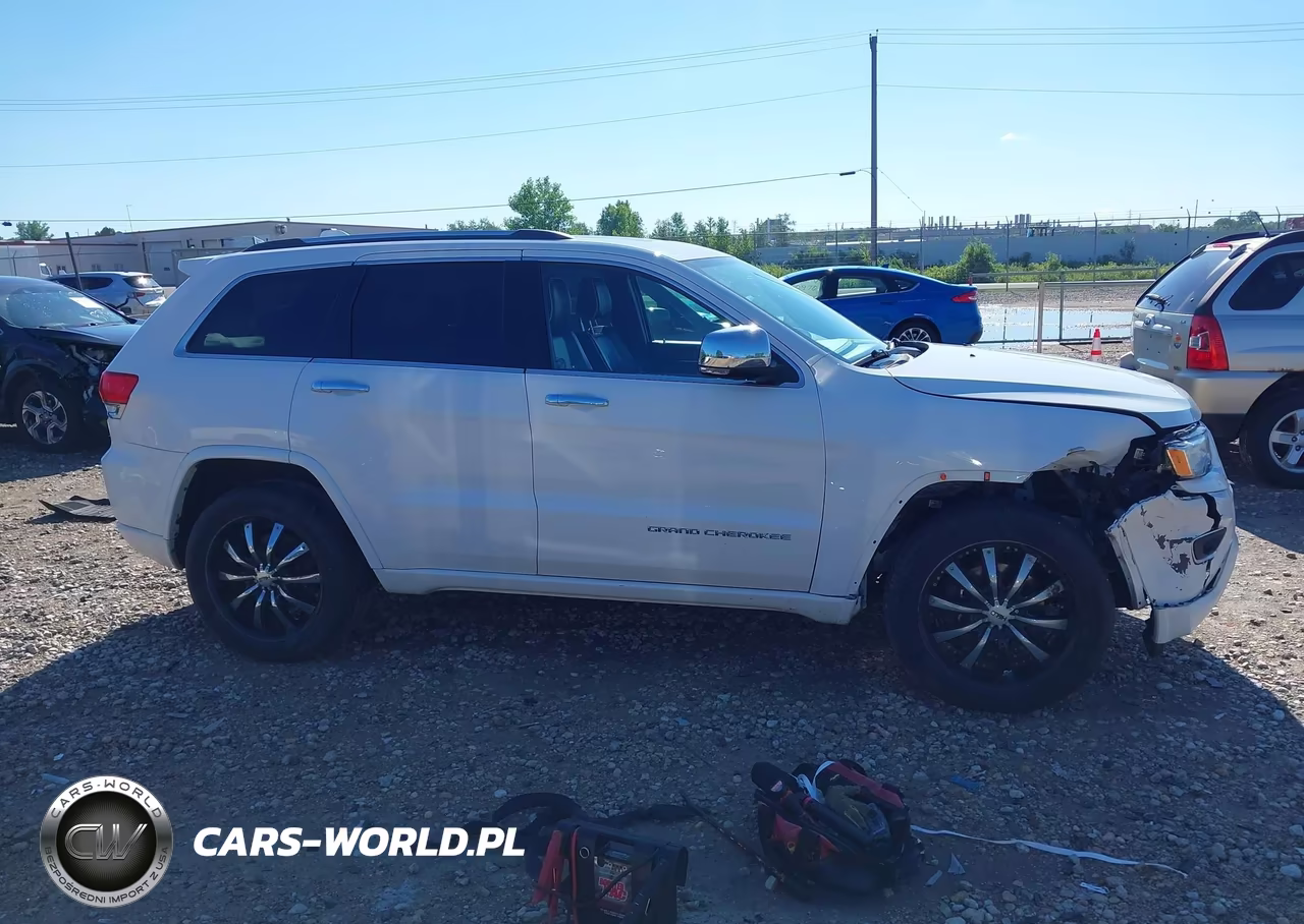 2015 Jeep Grand Cherokee Overland VIN:1C4RJFCG2FC634112 - 14