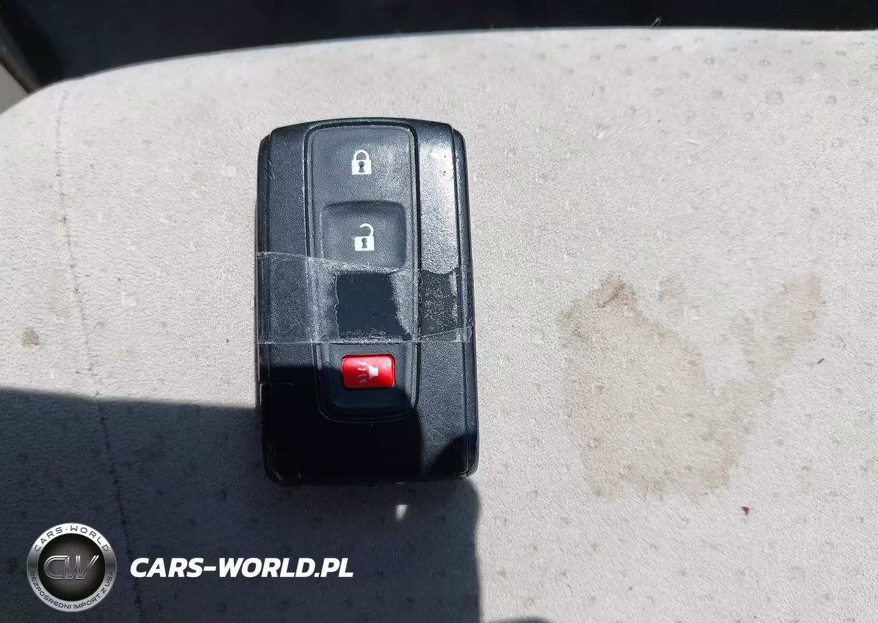 2006 Toyota Prius VIN:JTDKB20U263130743 - 11