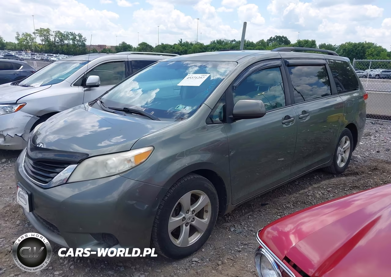 2012 Toyota Sienna Le V6 8 Passenger VIN:5TDKK3DC3CS223790 - 2