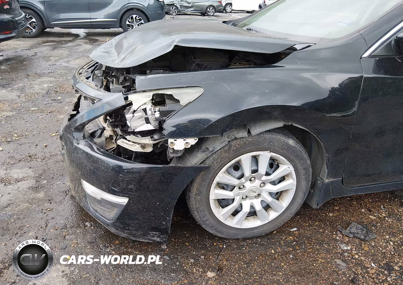 2015 Nissan Altima 2.5 S VIN:1N4AL3AP2FN326442 - 13