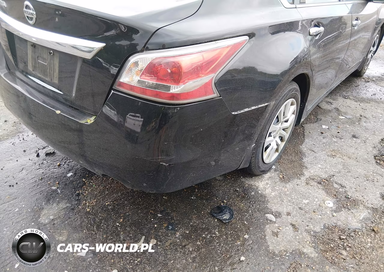 2015 Nissan Altima 2.5 S VIN:1N4AL3AP2FN326442 - 17