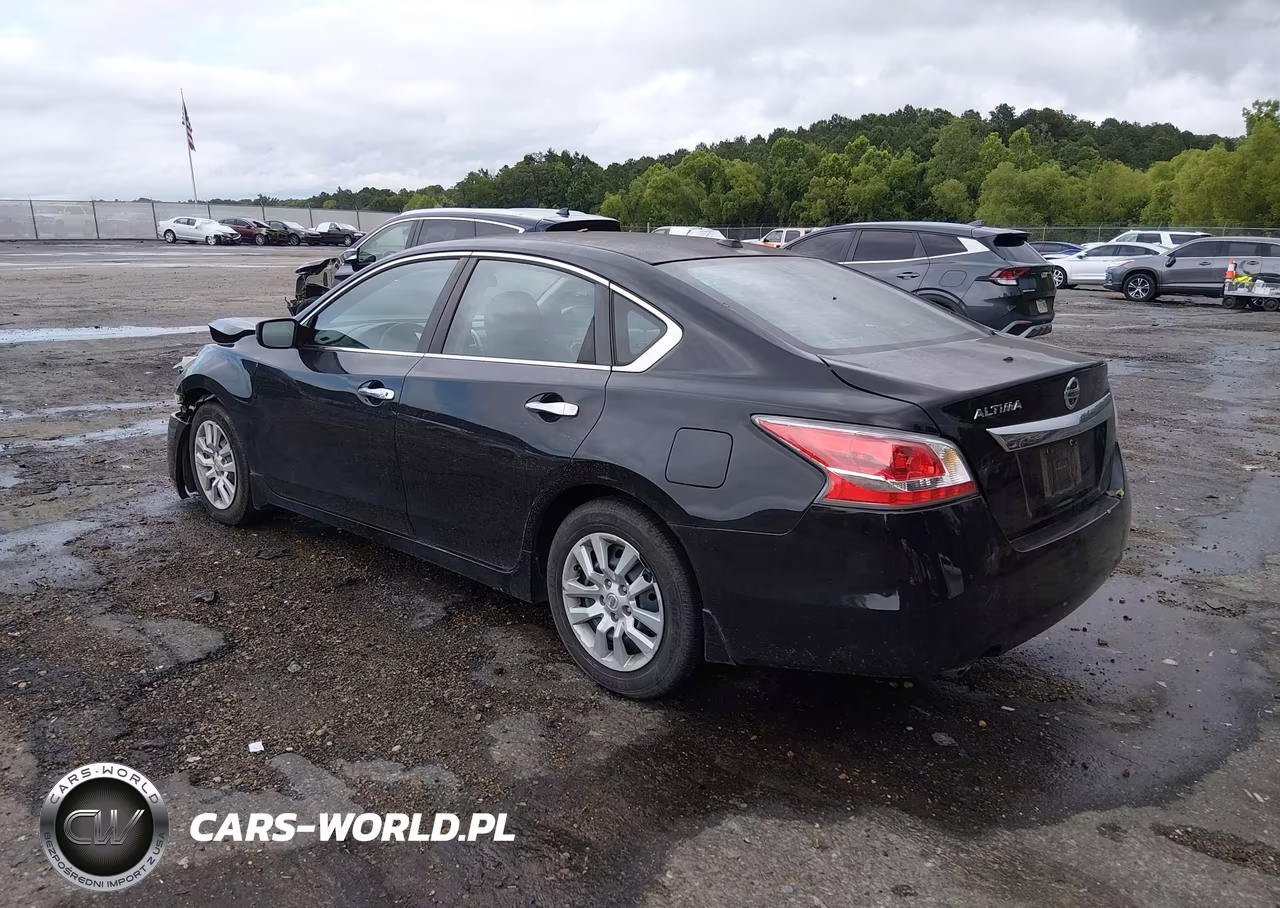 2015 Nissan Altima 2.5 S VIN:1N4AL3AP2FN326442 - 3