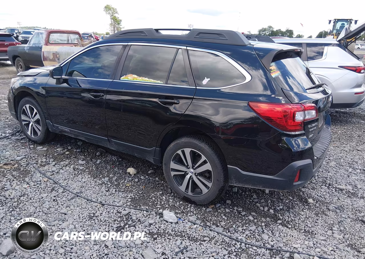 2019 Subaru Outback 2.5I VIN:4S4BSABC4K3355153 - 3