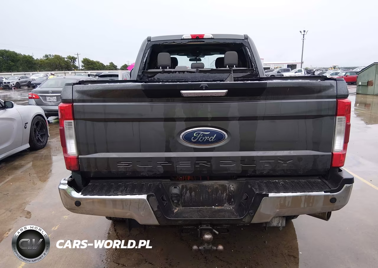 2019 Ford F-250 Xlt VIN:1FT7W2B65KEE11314 - 16