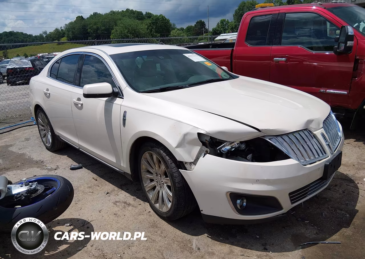 2009 Lincoln Mks VIN:1LNHM93R99G630590 - 1