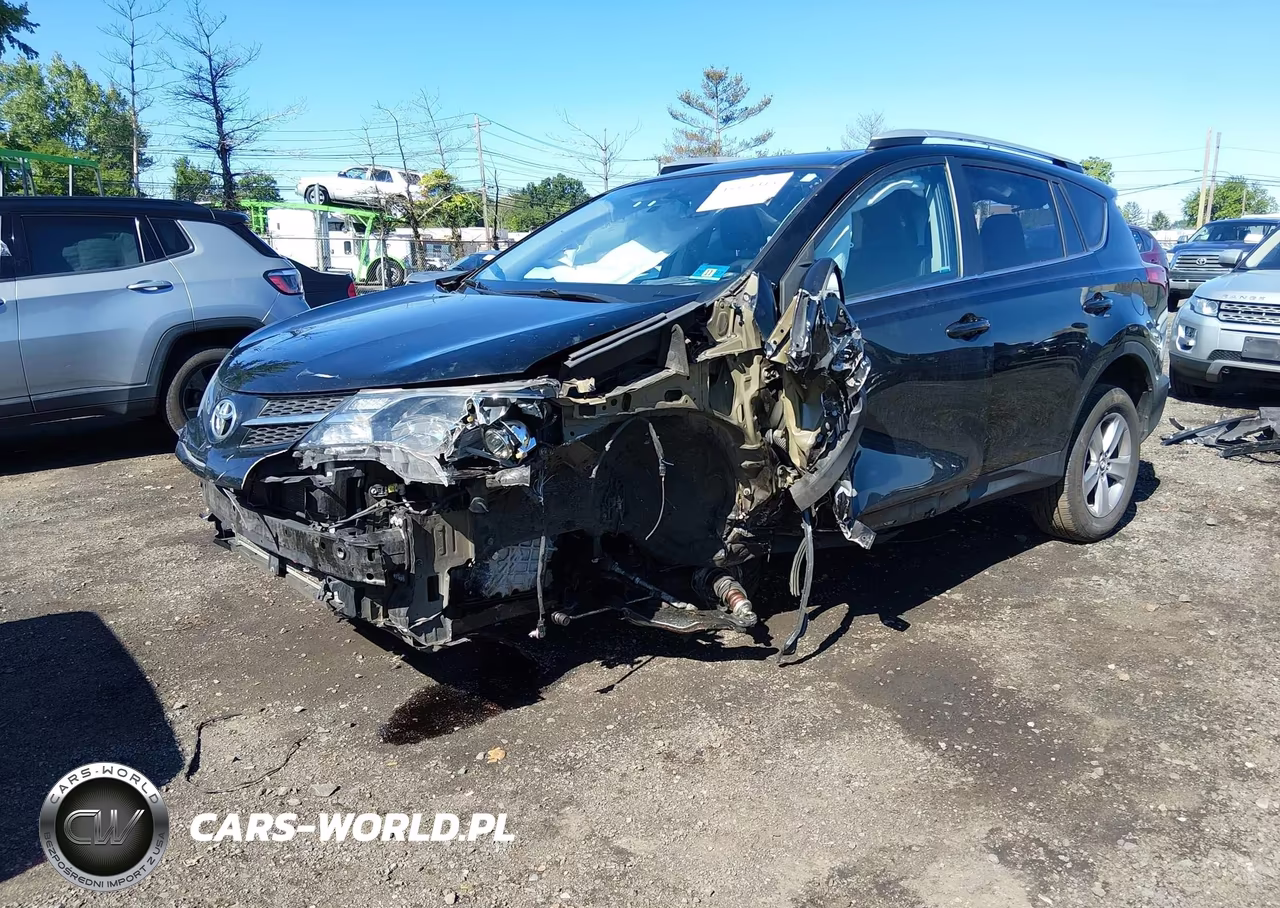 2015 Toyota Rav4 Xle VIN:2T3RFREV0FW240331 - 2