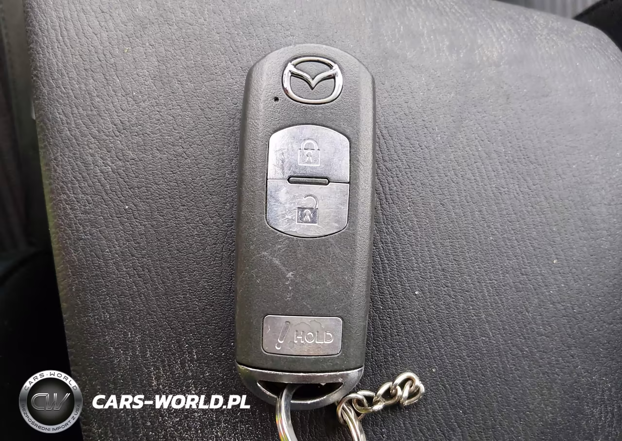 2015 Mazda Mazda3 I Touring VIN:JM1BM1L79F1232370 - 11