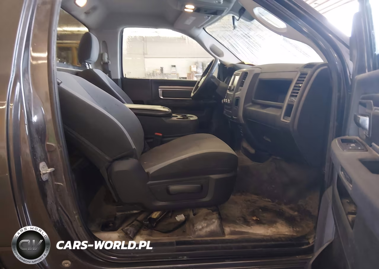 2022 Ram 1500 Classic Tradesman 4X4 6'4 Box VIN:3C6JR7AG2NG233967 - 5