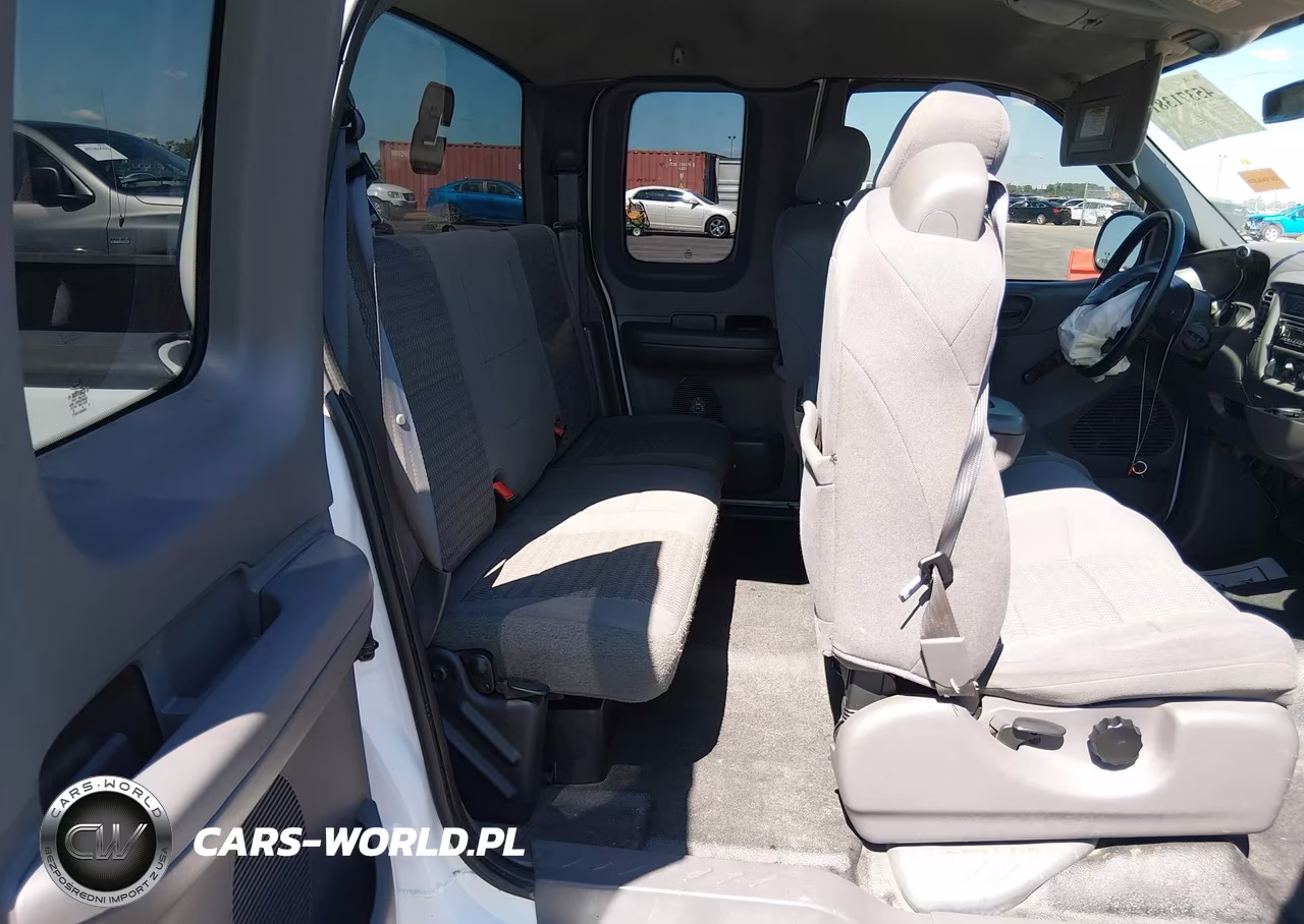 2003 Ford F-150 Lariat-Xl-Xlt VIN:2FTRX17W23CA44078 - 8