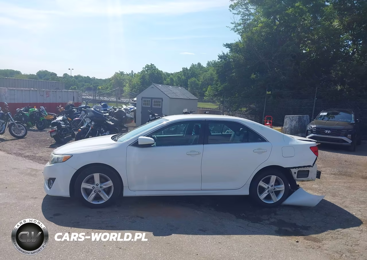 2014 Toyota Camry Se VIN:4T1BF1FK7EU307196 - 14