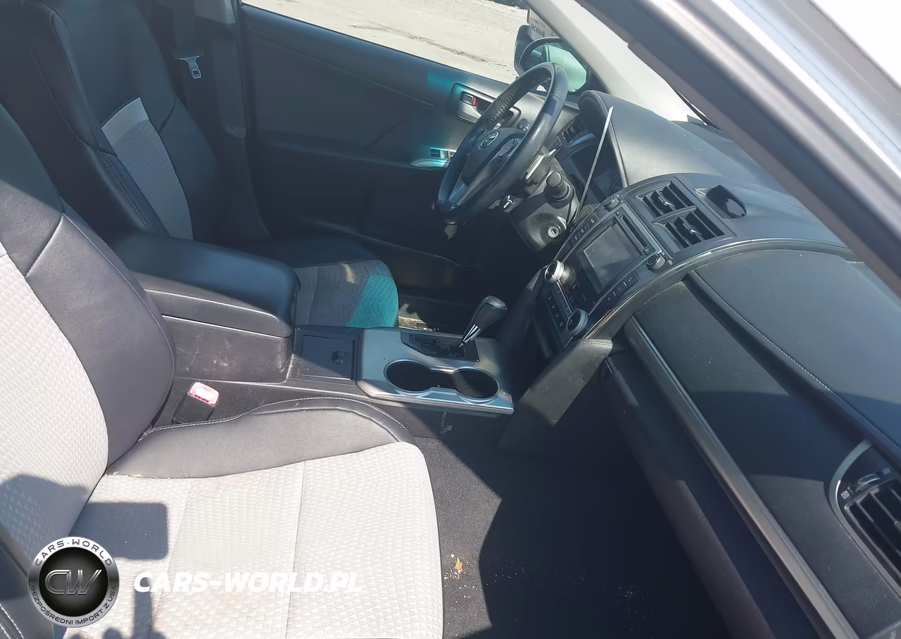2014 Toyota Camry Se VIN:4T1BF1FK7EU307196 - 5