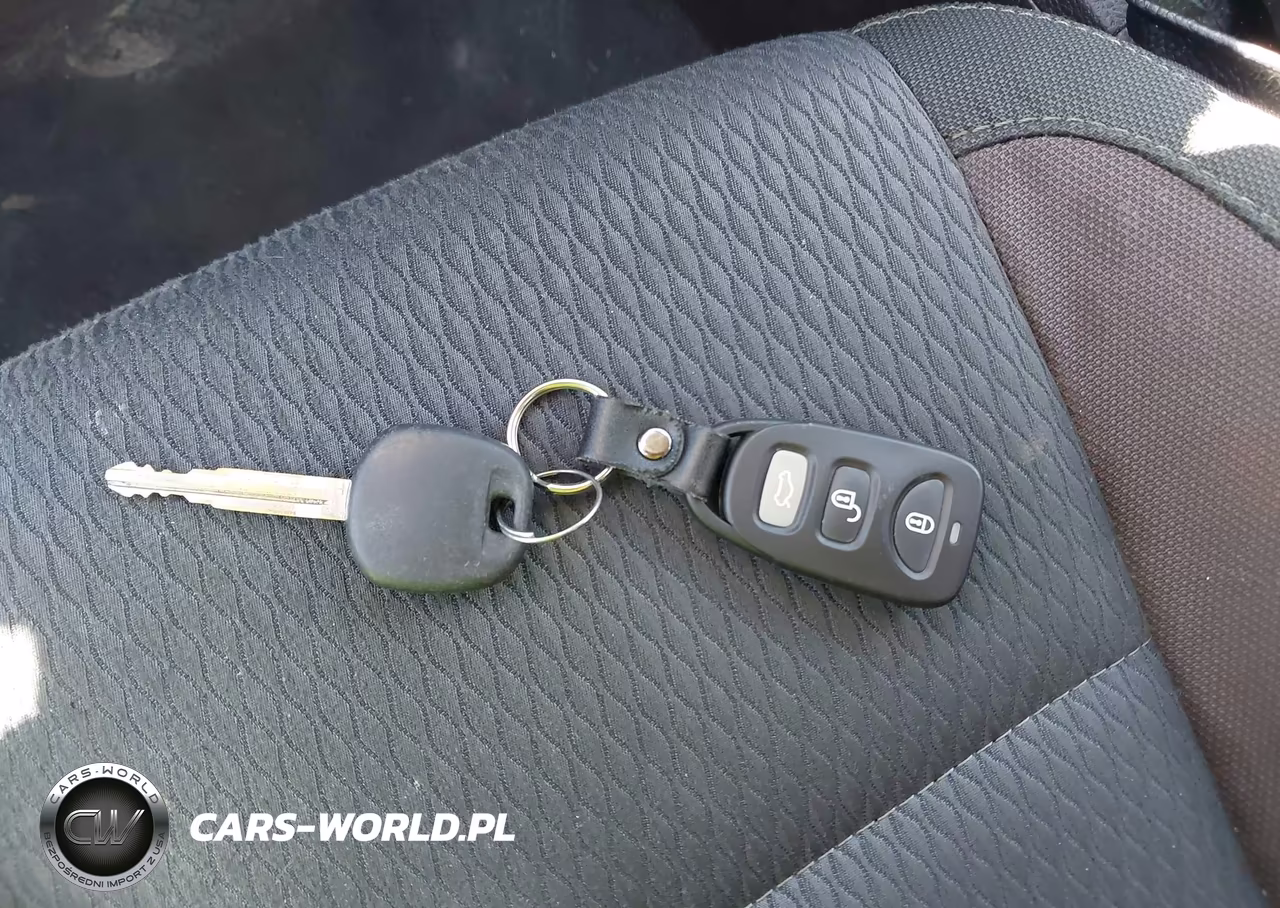 2019 Toyota Corolla Le VIN:5YFBURHE2KP905012 - 11