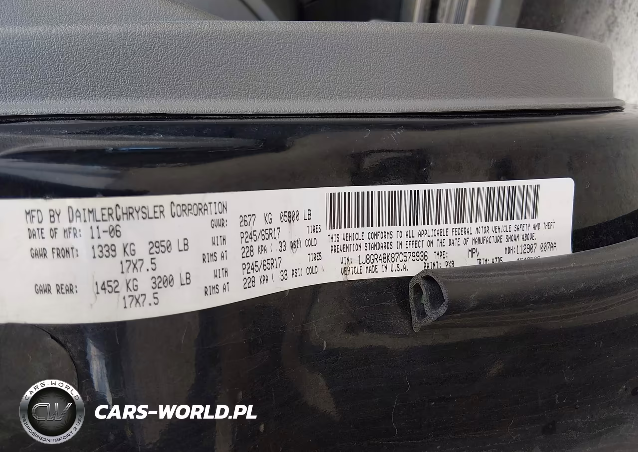 2007 Jeep Grand Cherokee Laredo VIN:1J8GR48K87C579936 - 9