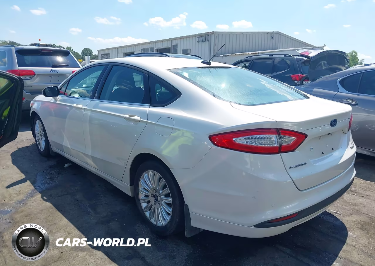 2013 Ford Fusion Hybrid Se VIN:3FA6P0LU2DR233314 - 3