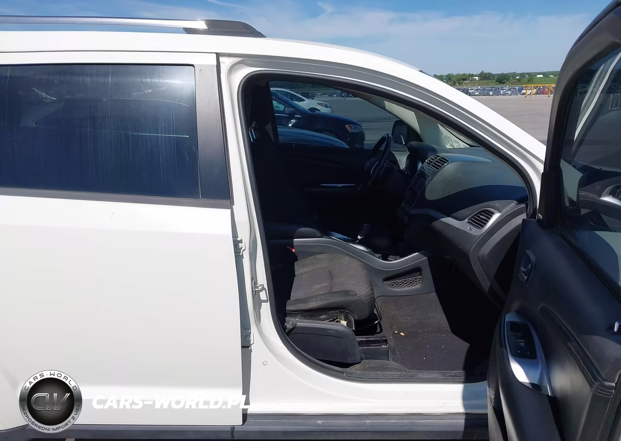 2012 Dodge Journey Crew VIN:3C4PDCDG2CT146645 - 5