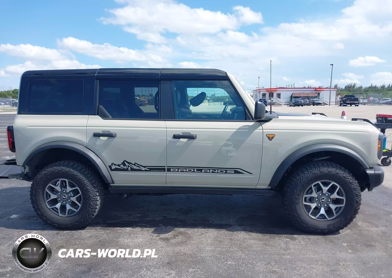 2025 Ford Bronco Badlands VIN:1FMEE9BP5SLB12831 - 14