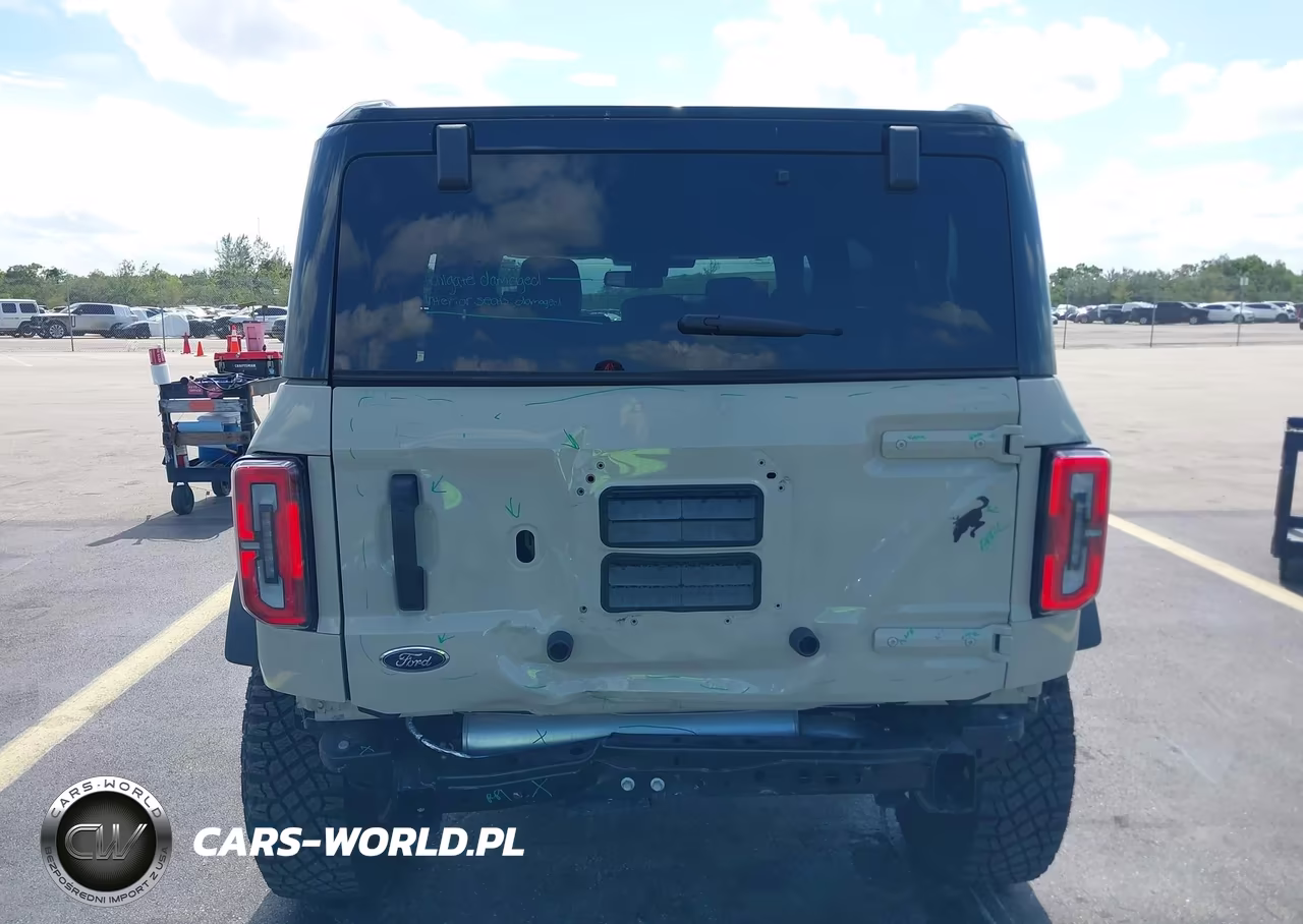 2025 Ford Bronco Badlands VIN:1FMEE9BP5SLB12831 - 17