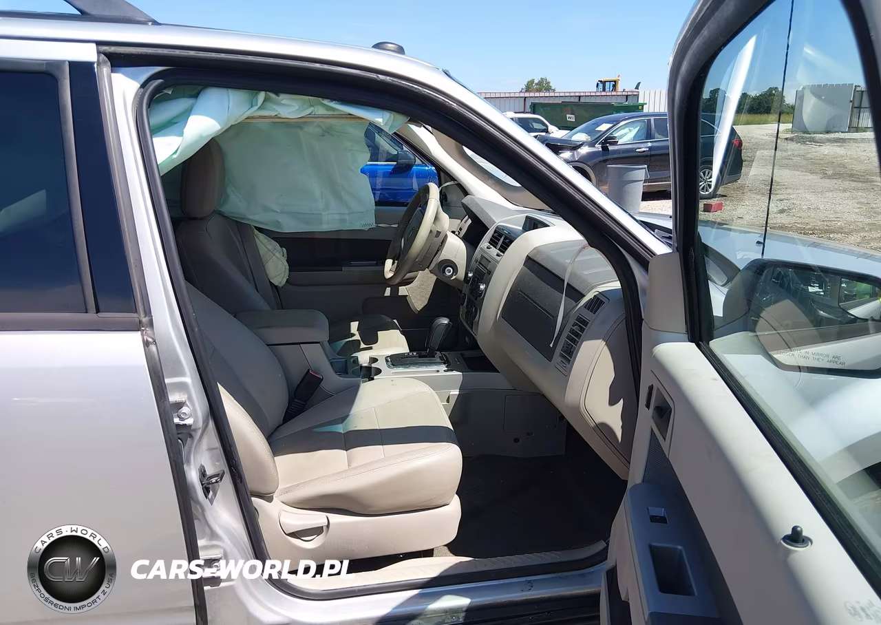 2012 Ford Escape Xlt VIN:1FMCU0DG1CKC13617 - 5