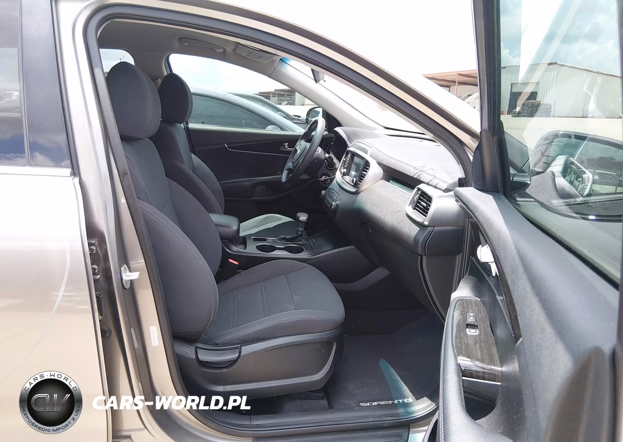 2019 Kia Sorento 2.4L Lx VIN:5XYPG4A37KG454608 - 5