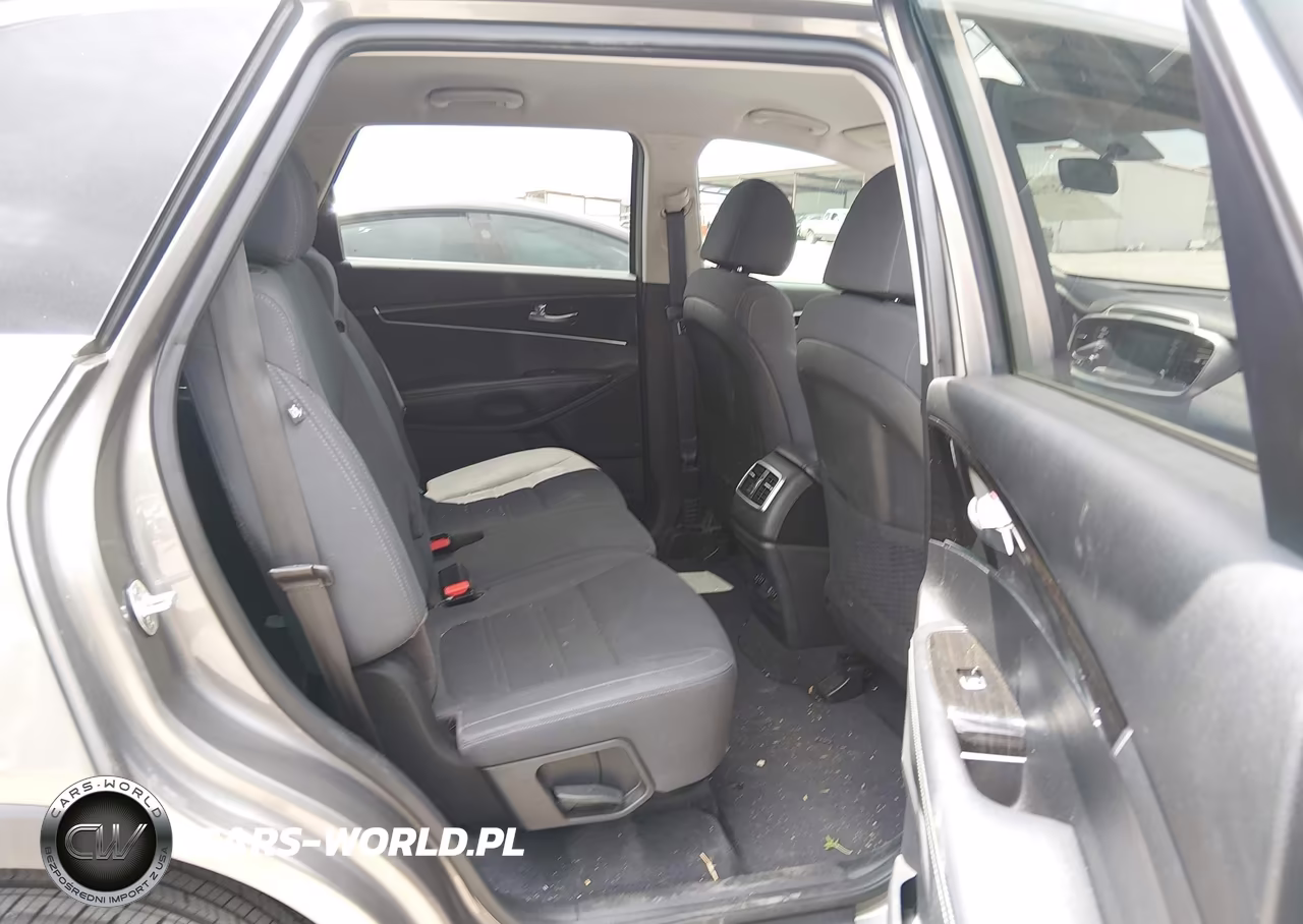 2019 Kia Sorento 2.4L Lx VIN:5XYPG4A37KG454608 - 8
