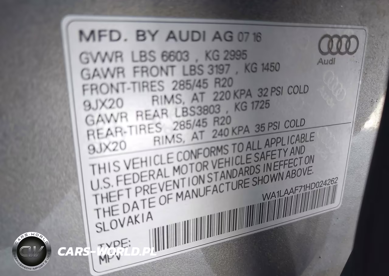 2017 Audi Q7 3.0T Premium VIN:WA1LAAF71HD024262 - 9