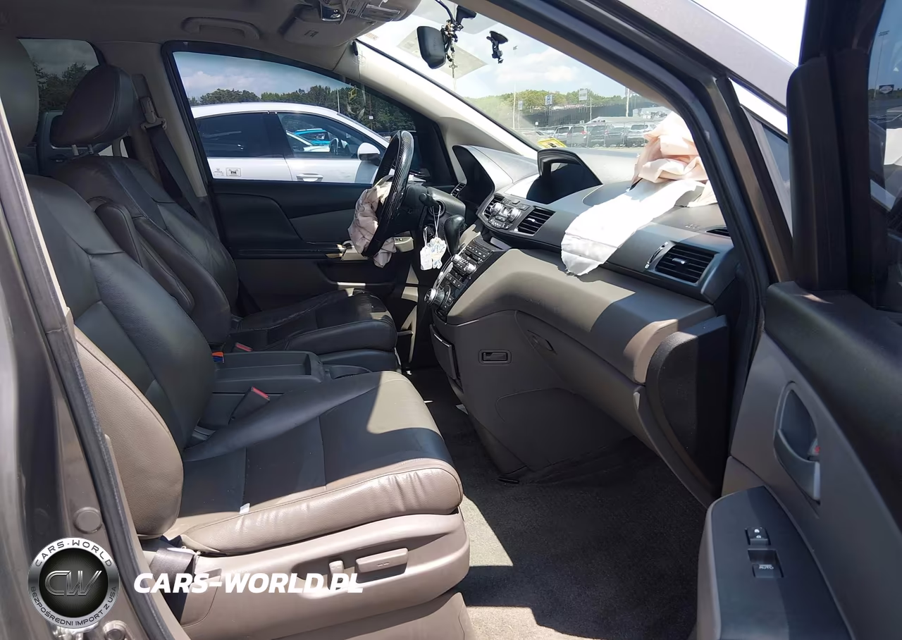 2012 Honda Odyssey Touring-Touring Elite VIN:5FNRL5H93CB071648 - 5