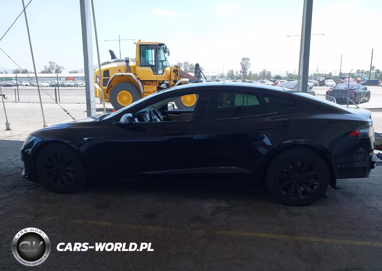 2016 Tesla Model S 60D-70D-75D-85D-90D VIN:5YJSA1E26GF168890 - 13