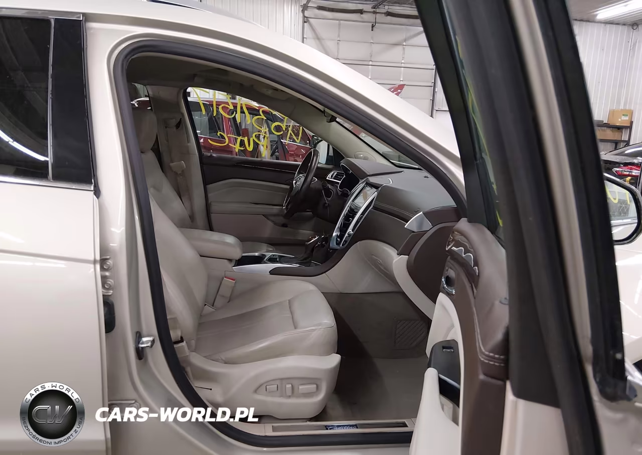 2015 Cadillac Srx Luxury Collection VIN:3GYFNEE32FS617696 - 5