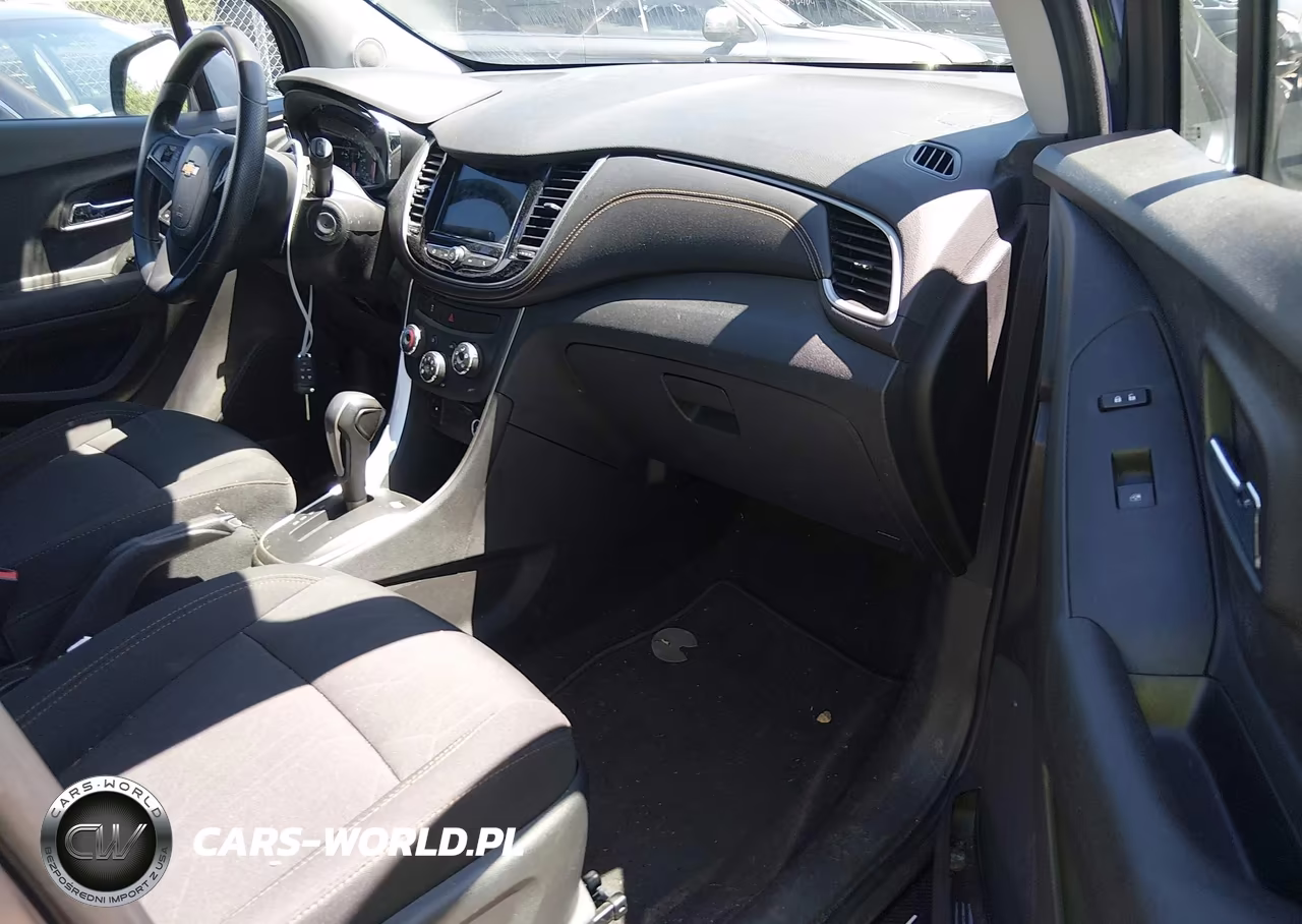 2018 Chevrolet Trax Lt VIN:3GNCJPSB2JL212329 - 5