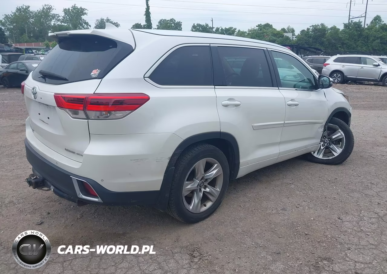 2019 Toyota Highlander Limited VIN:5TDDZRFHXKS985657 - 4