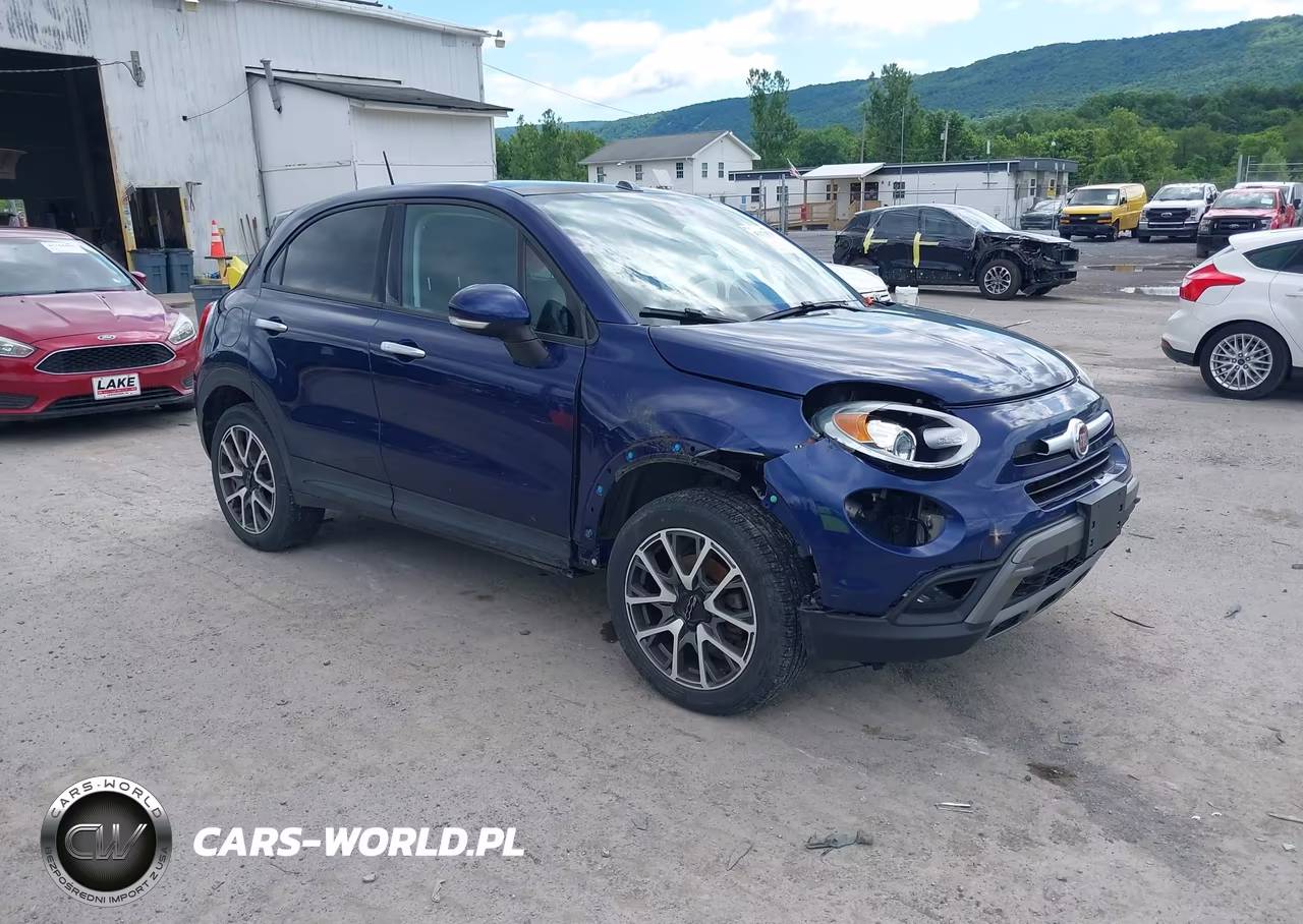 2016 Fiat 500X Trekking Plus – zdjęcie 1 z 17