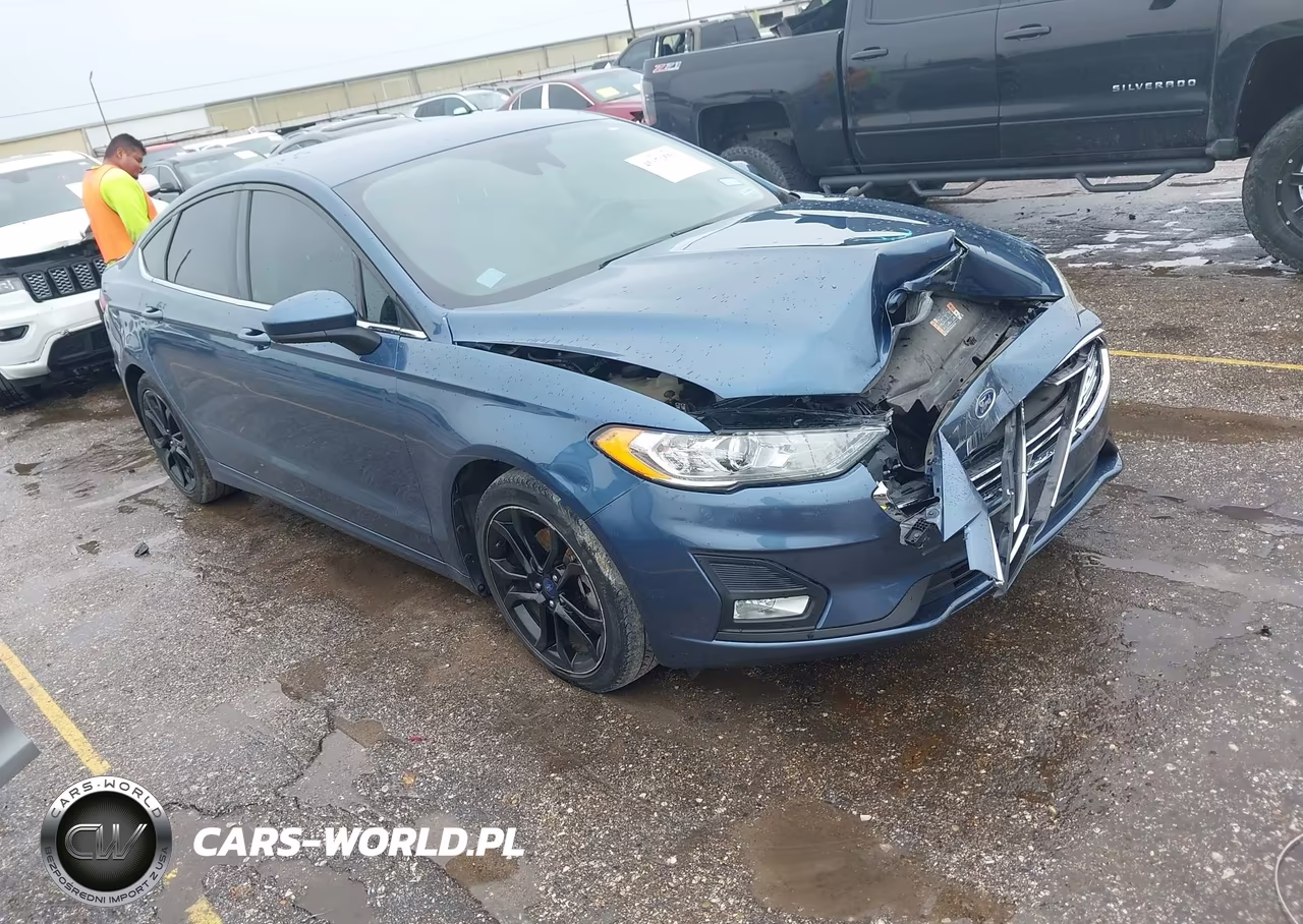 2019 Ford Fusion Se – zdjęcie 1 z 16