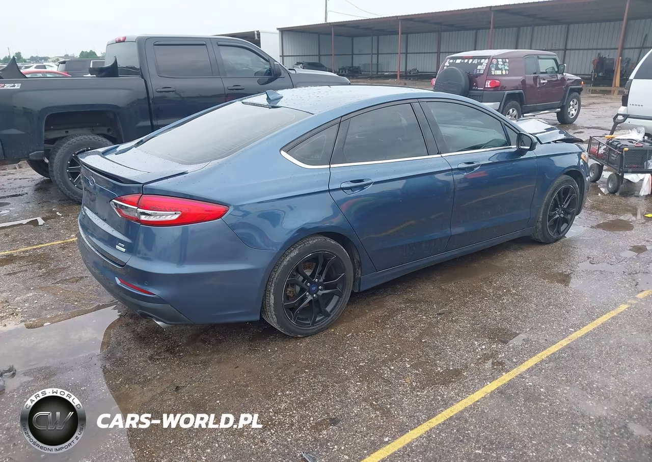 2019 Ford Fusion Se VIN:3FA6P0HD1KR198139 - 4