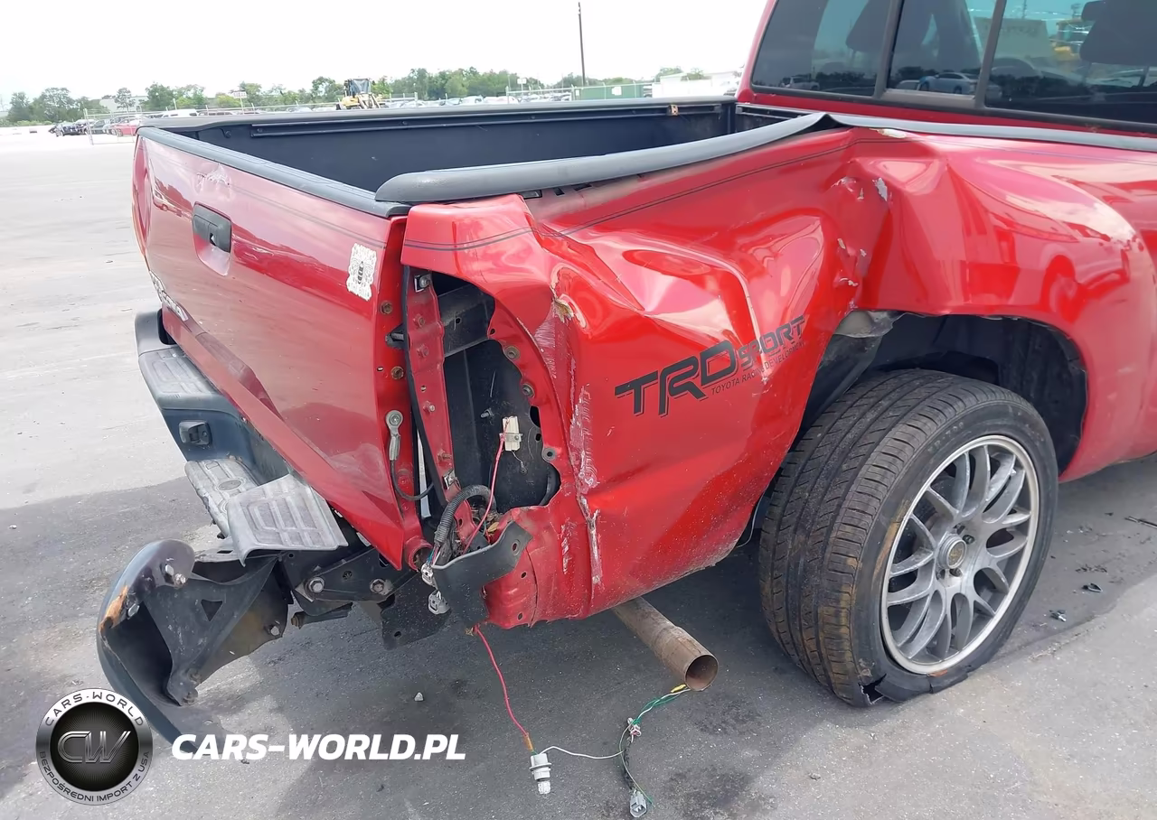 2013 Toyota Tacoma VIN:5TFNX4CN4DX024783 - 18
