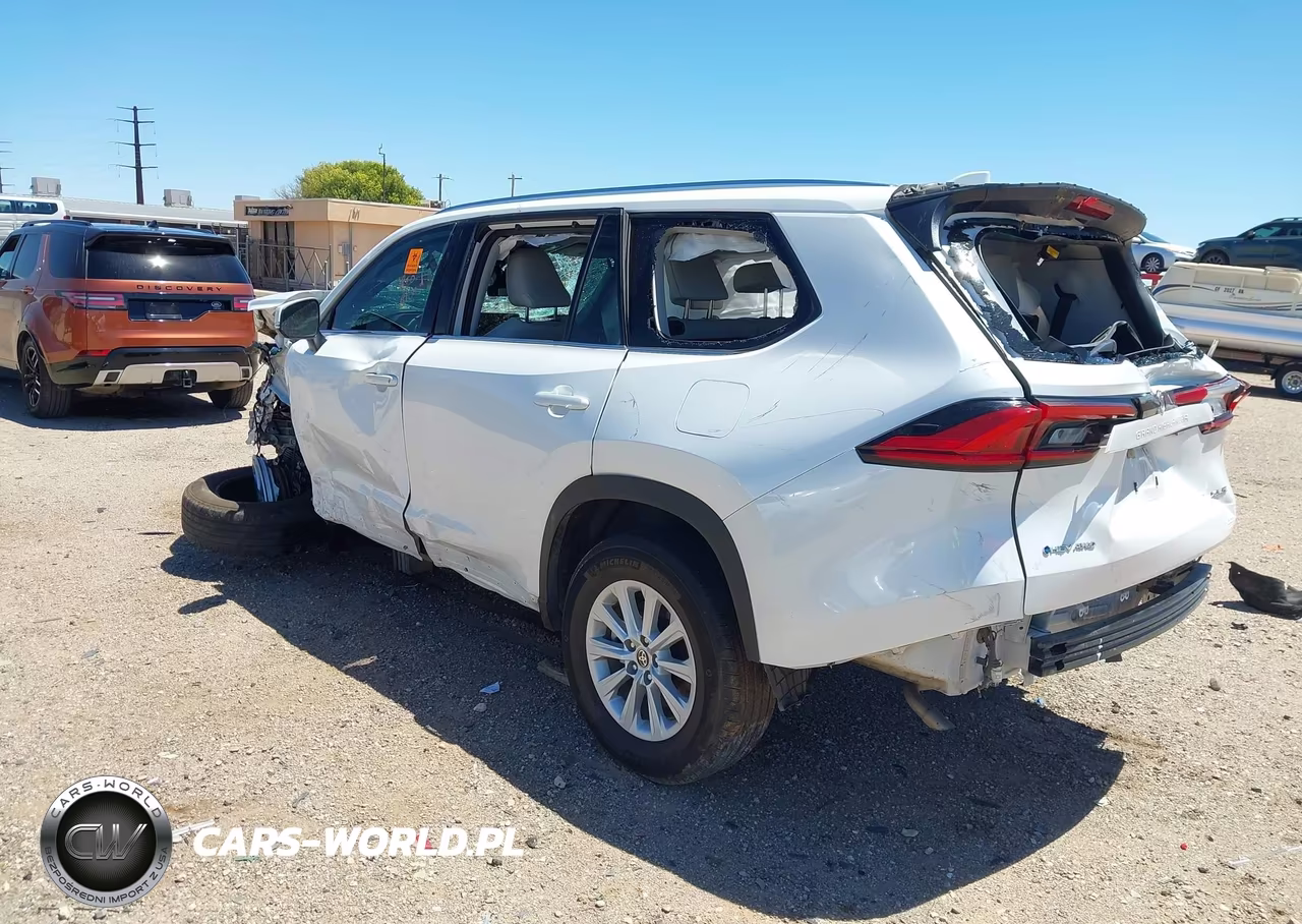 2024 Toyota Grand Highlander Hybrid Xle VIN:5TDACAB56RS005465 - 3