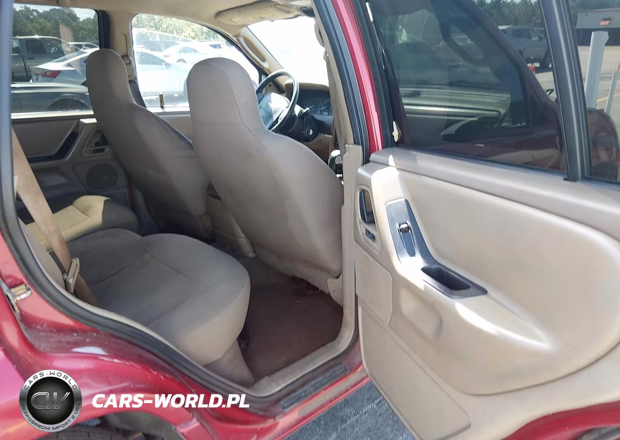 2004 Jeep Grand Cherokee Laredo VIN:1J4GX48S34C145068 - 8