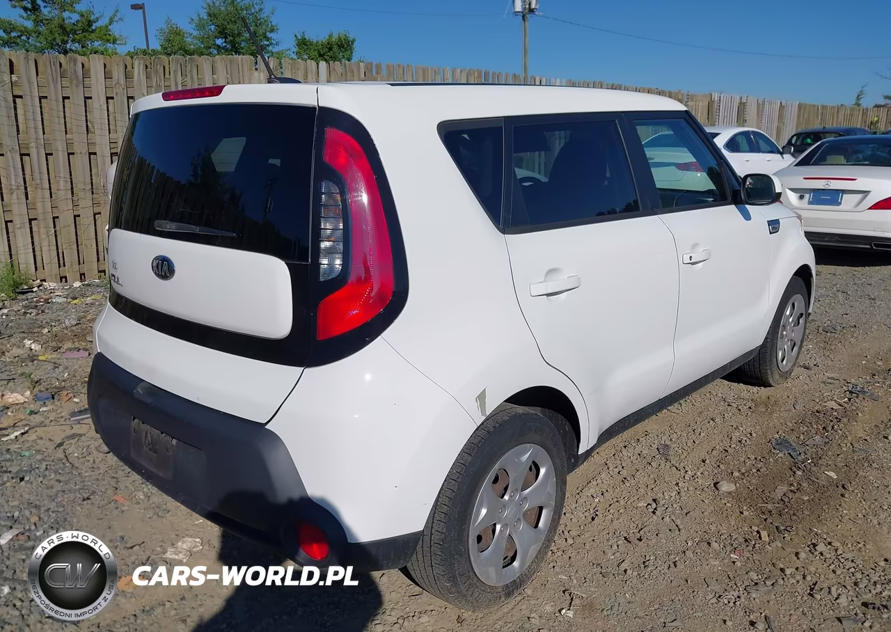 2015 Kia Soul VIN:KNDJN2A25F7232644 - 4