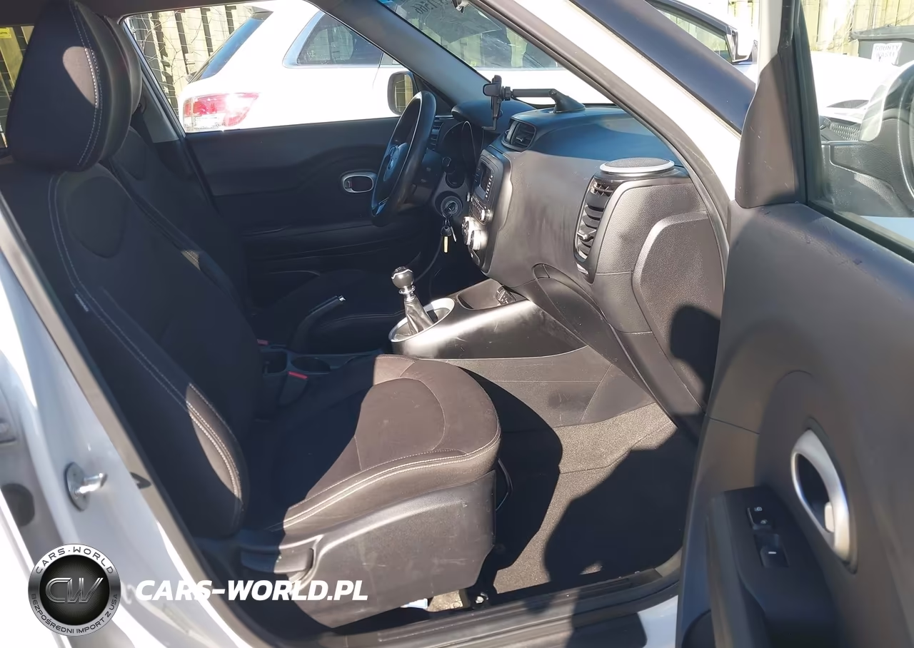 2015 Kia Soul VIN:KNDJN2A25F7232644 - 5