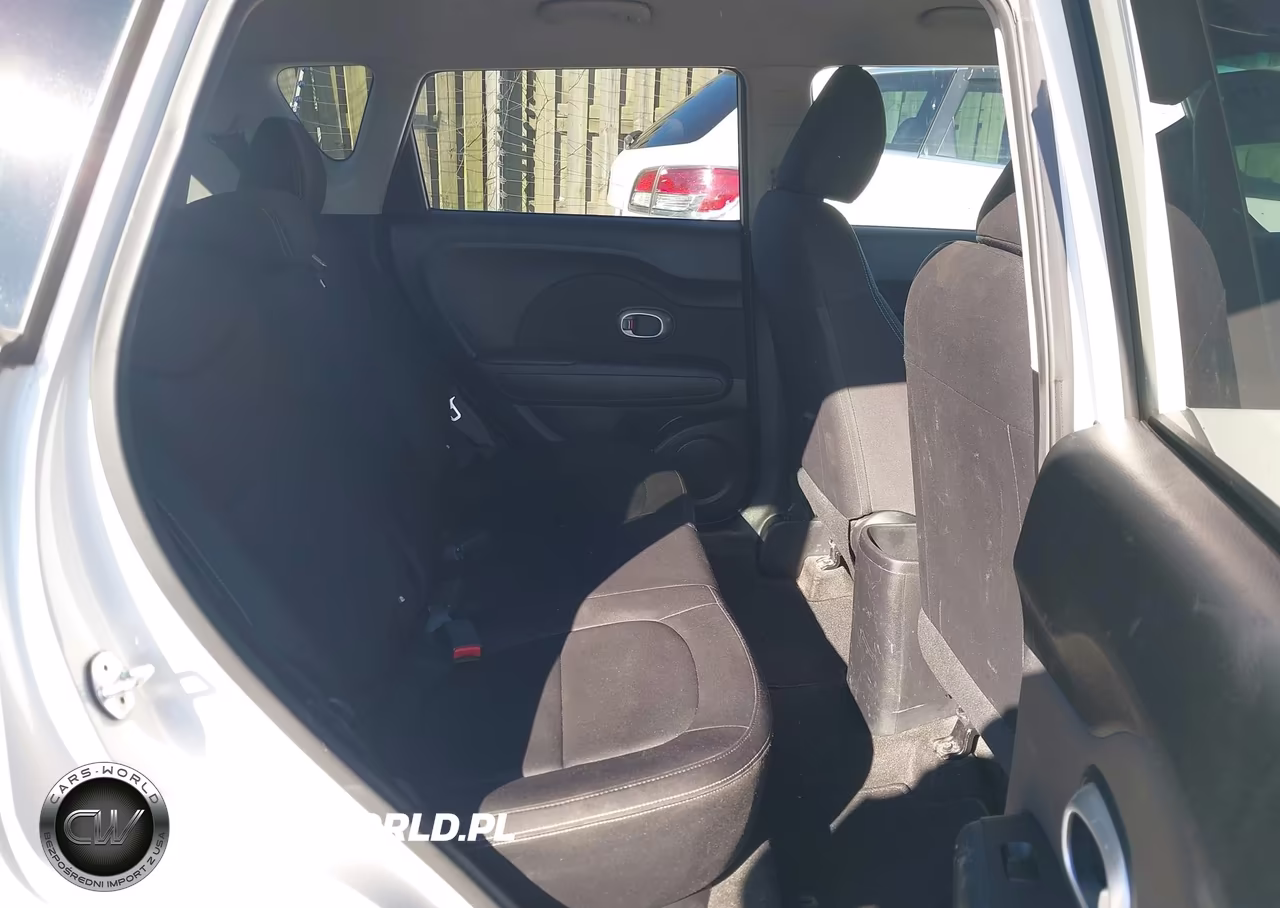 2015 Kia Soul VIN:KNDJN2A25F7232644 - 8