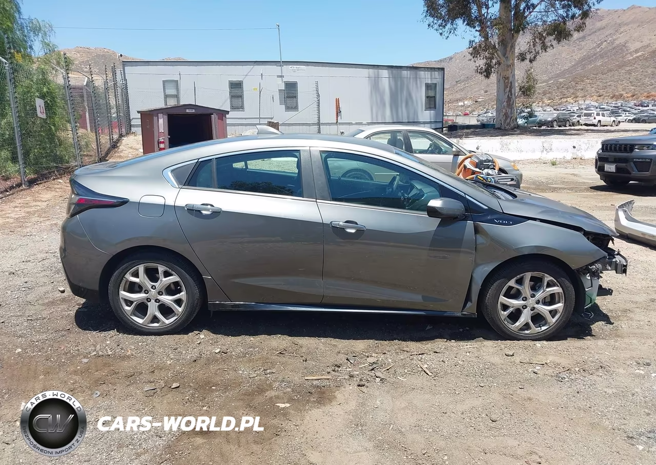 2016 Chevrolet Volt Premier VIN:1G1RD6S53GU130535 - 13
