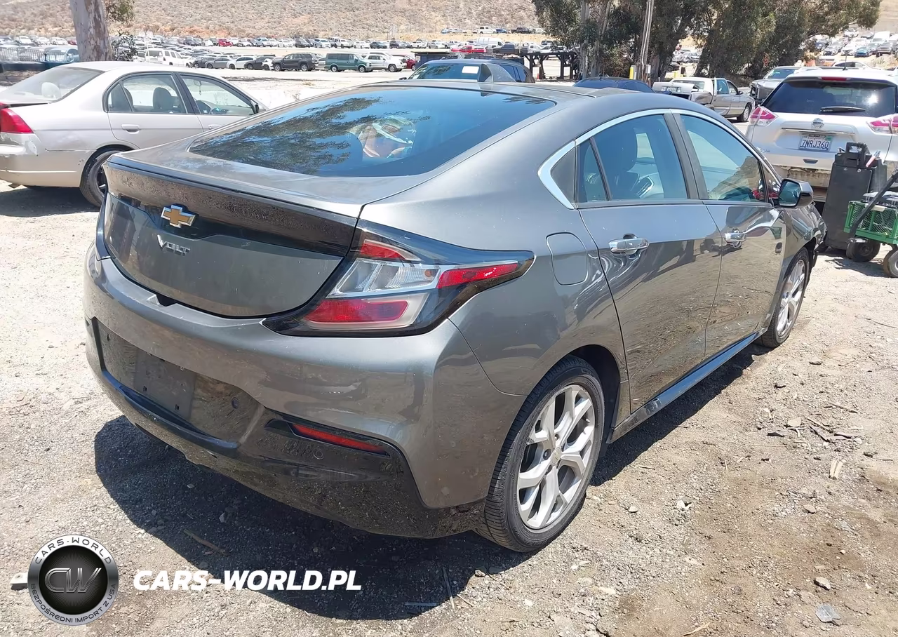 2016 Chevrolet Volt Premier VIN:1G1RD6S53GU130535 - 4