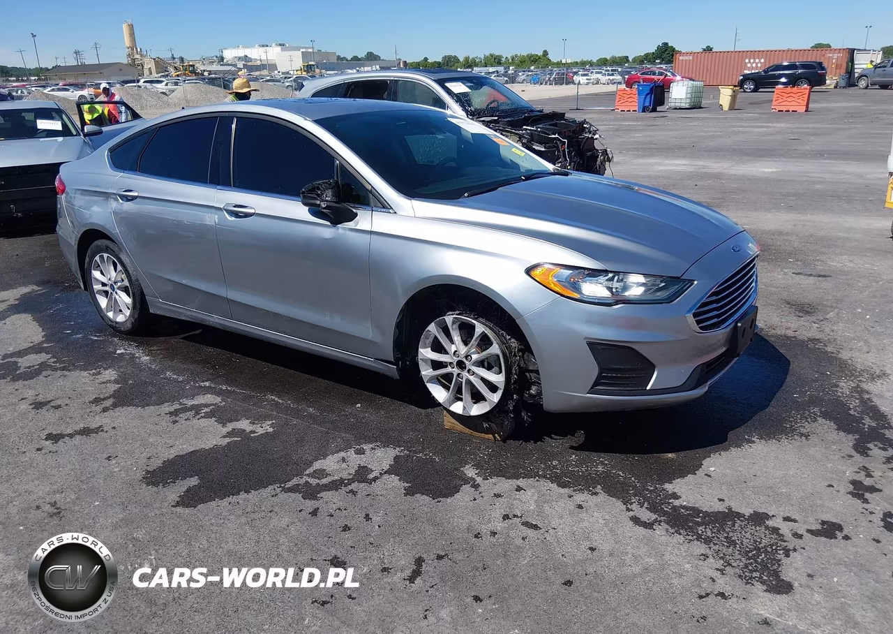 2020 Ford Fusion Se – zdjęcie 1 z 16