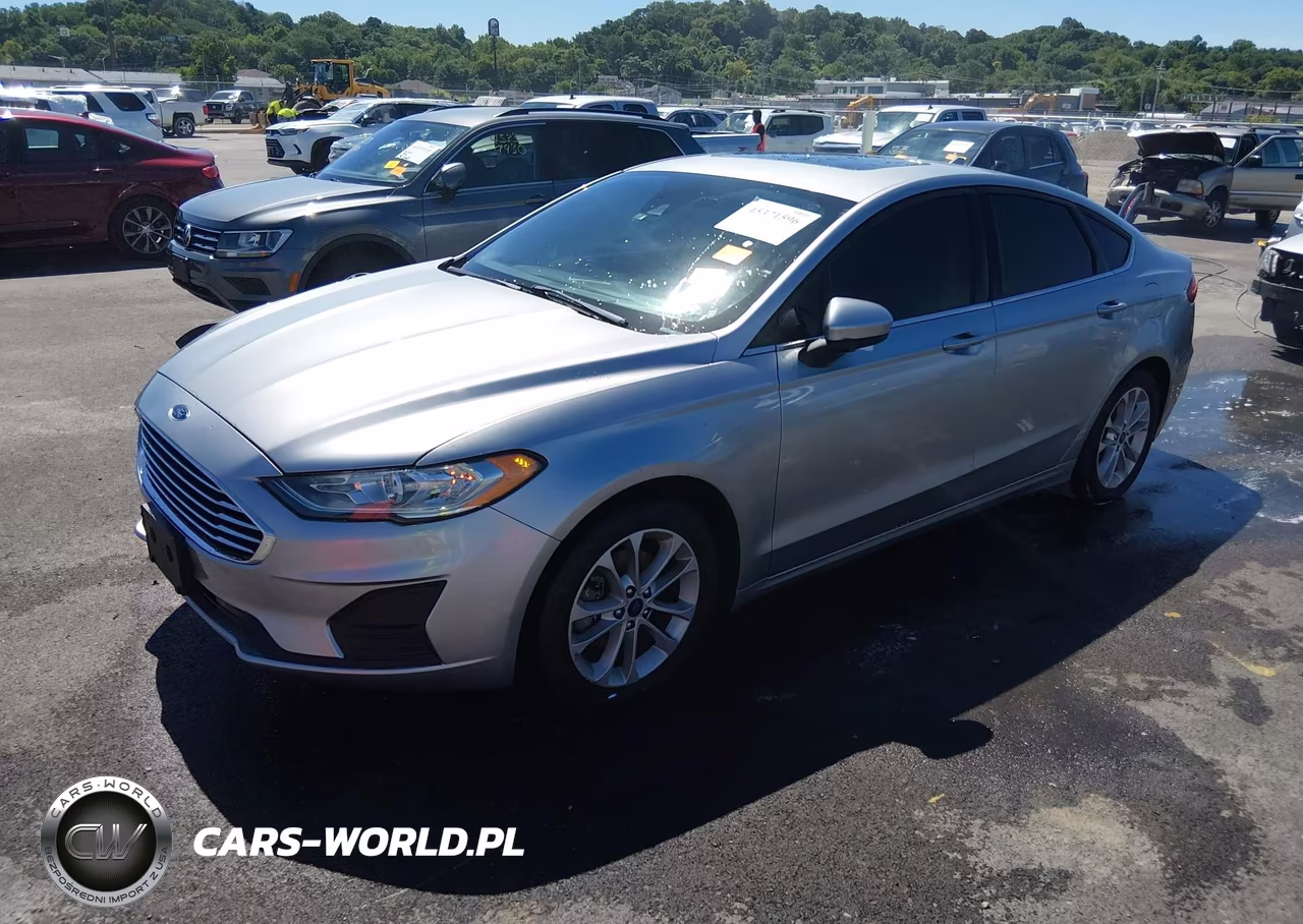 2020 Ford Fusion Se VIN:3FA6P0HD9LR172826 - 2